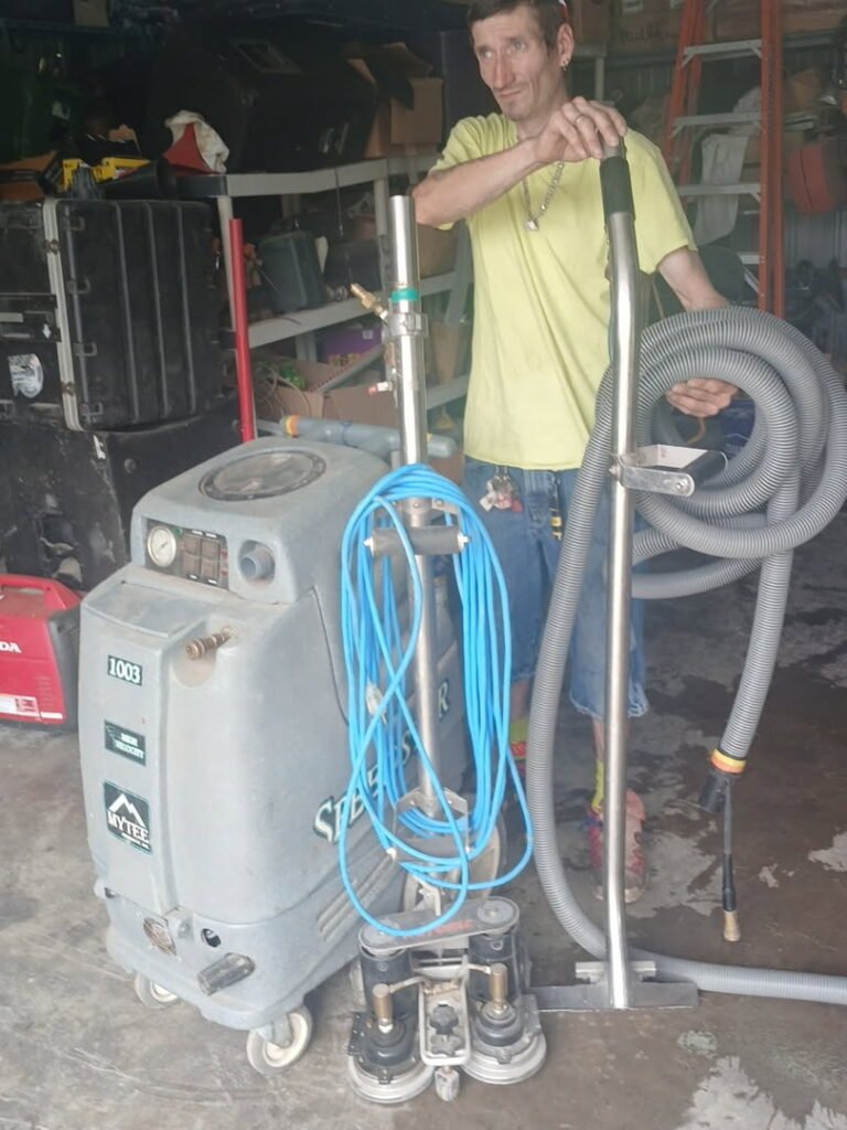 carpet-cleaning-machine-1