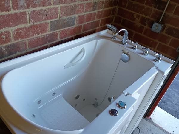 whpl bath 2